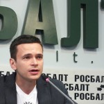 Яшин требует возбудить дело по факту убийства оппозиционера в Москве