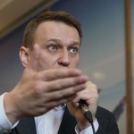 Навального отпустили из полиции без составления протокола