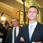 Альфа-Банк заблокировал счет фонда кампании Навального