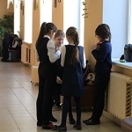 Школа в Москве запретила отпускать детей в туалет без справки