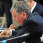 «Коммерсантъ» сообщил о желании Сечина получить льготы на 145 млрд рублей