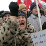 В Кремле ждут протестов из-за пенсий и вспоминают, как их гасить