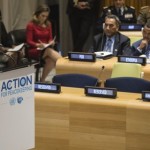 Порошенко призвал ООН ввести миротворческую миссию в Донбасс