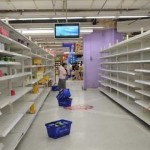 Гетто: В оккупированном Донецке закрываются ТЦ и супермаркеты