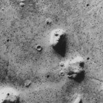 «Ложки» и «человеческие кости» – находки на поверхности Марса