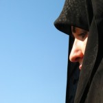 Власти Таджикистана рекомендовали женщинам не носить мини-юбки и топики до достижения 70 лет