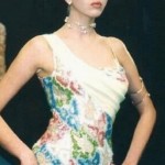 Оля Полякова показала, какой была в школе