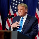 Экс-глава разведки США рассказал о лжи в деле о сговоре Трампа и России